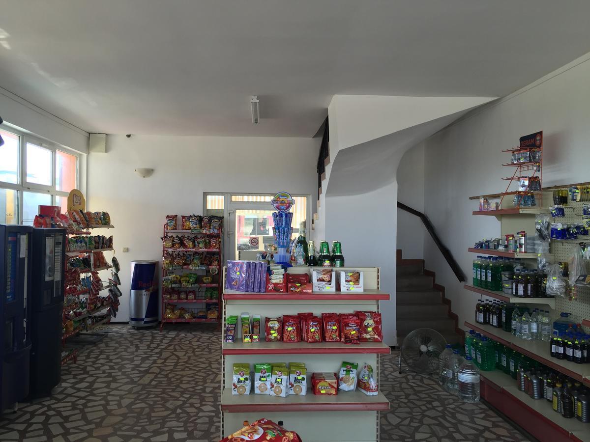 Motel Gela Inoc Ngoại thất bức ảnh